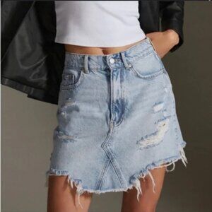 Anthropologie Pilcro Destroyed Denim Mini Skirt in Light Wash NWT Size 12